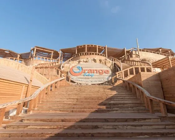 boat from hurghada to orange bay